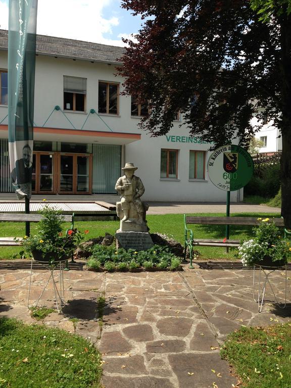 Gasthof Zur Post Sankt Kathrein am Hauenstein Exteriér fotografie